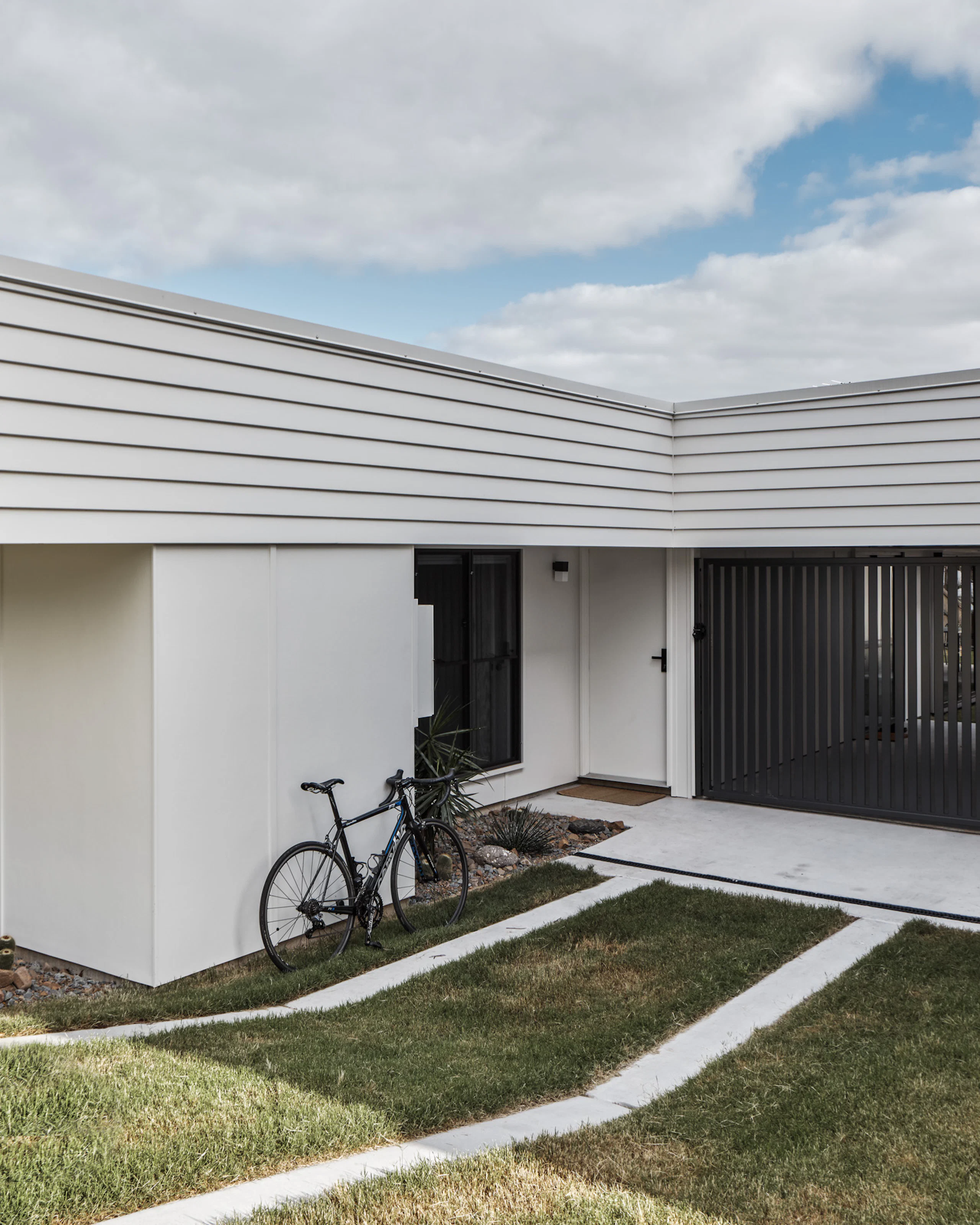 Henson Haus – Single-level living