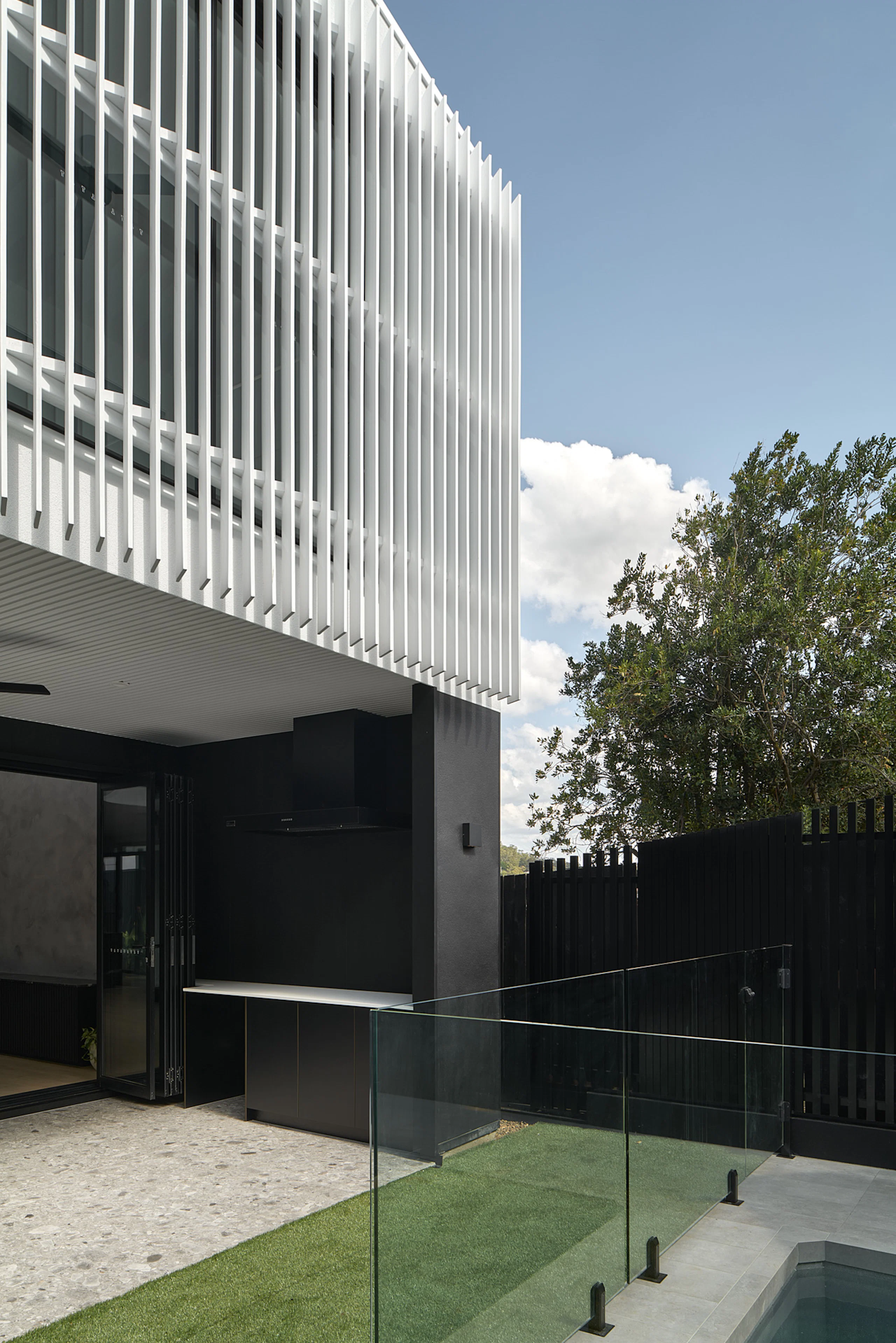 Mt Gravatt East Haus 056 - Image 24