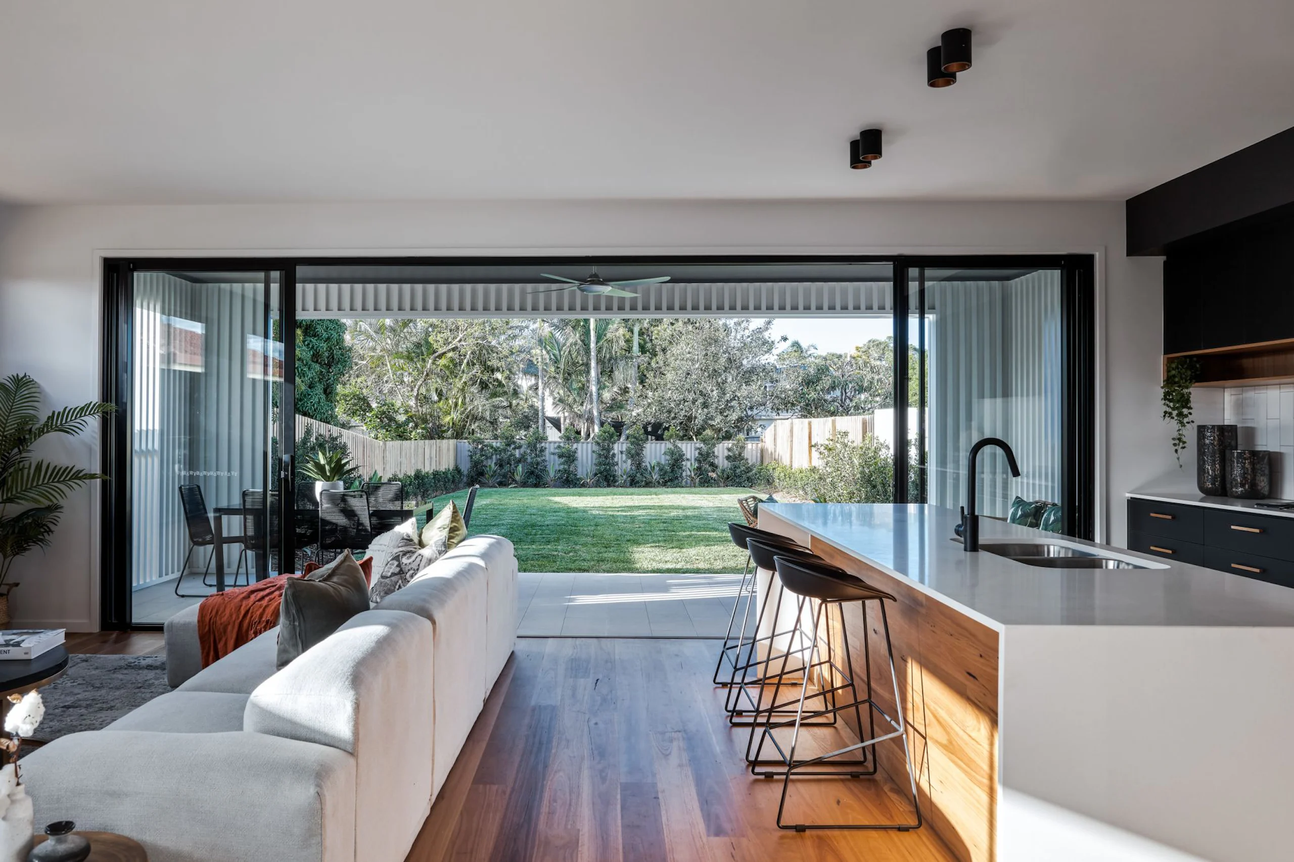 Banyo Haus 043 - Image 4