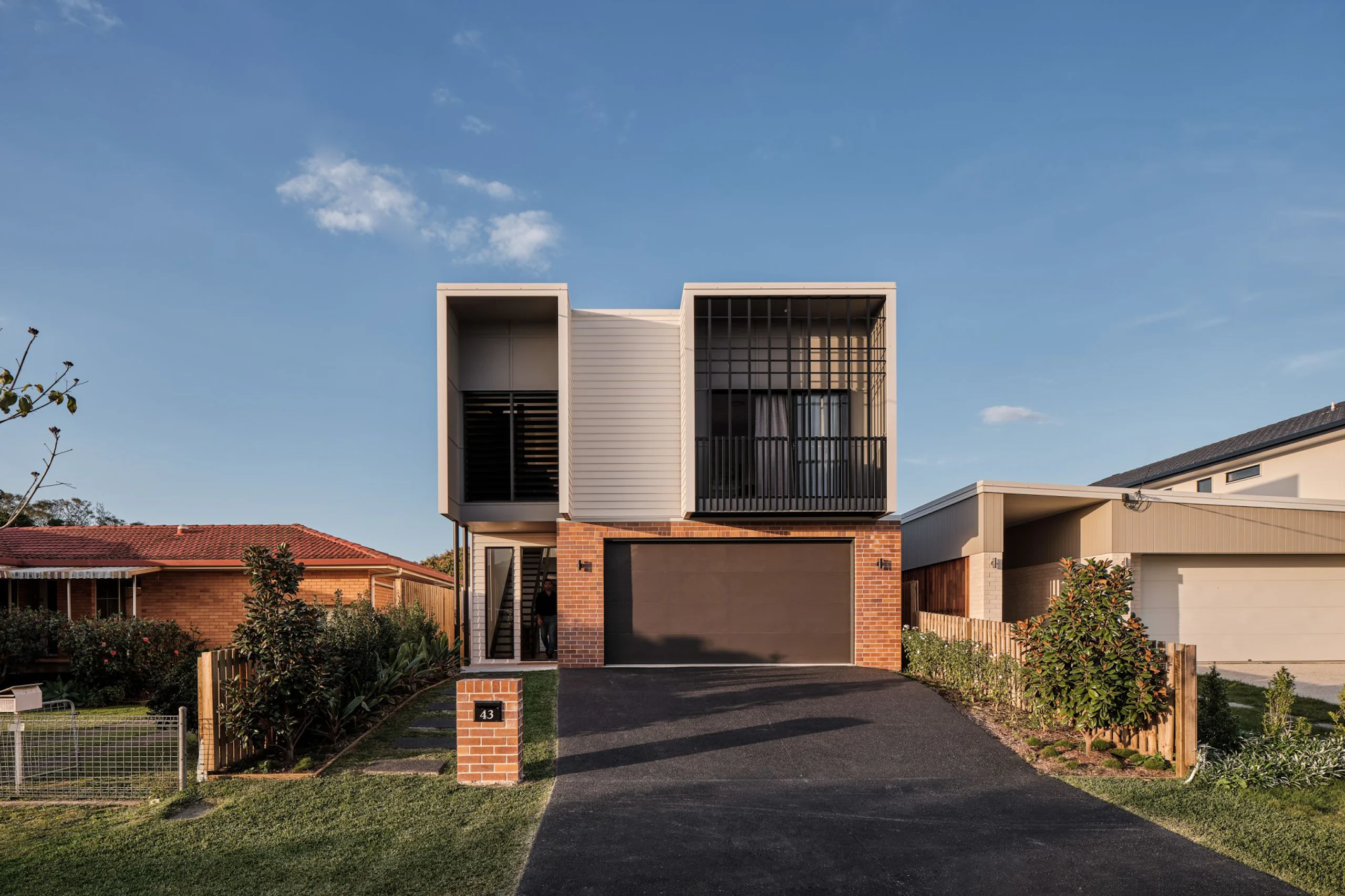 Banyo Haus 043 - Image 1