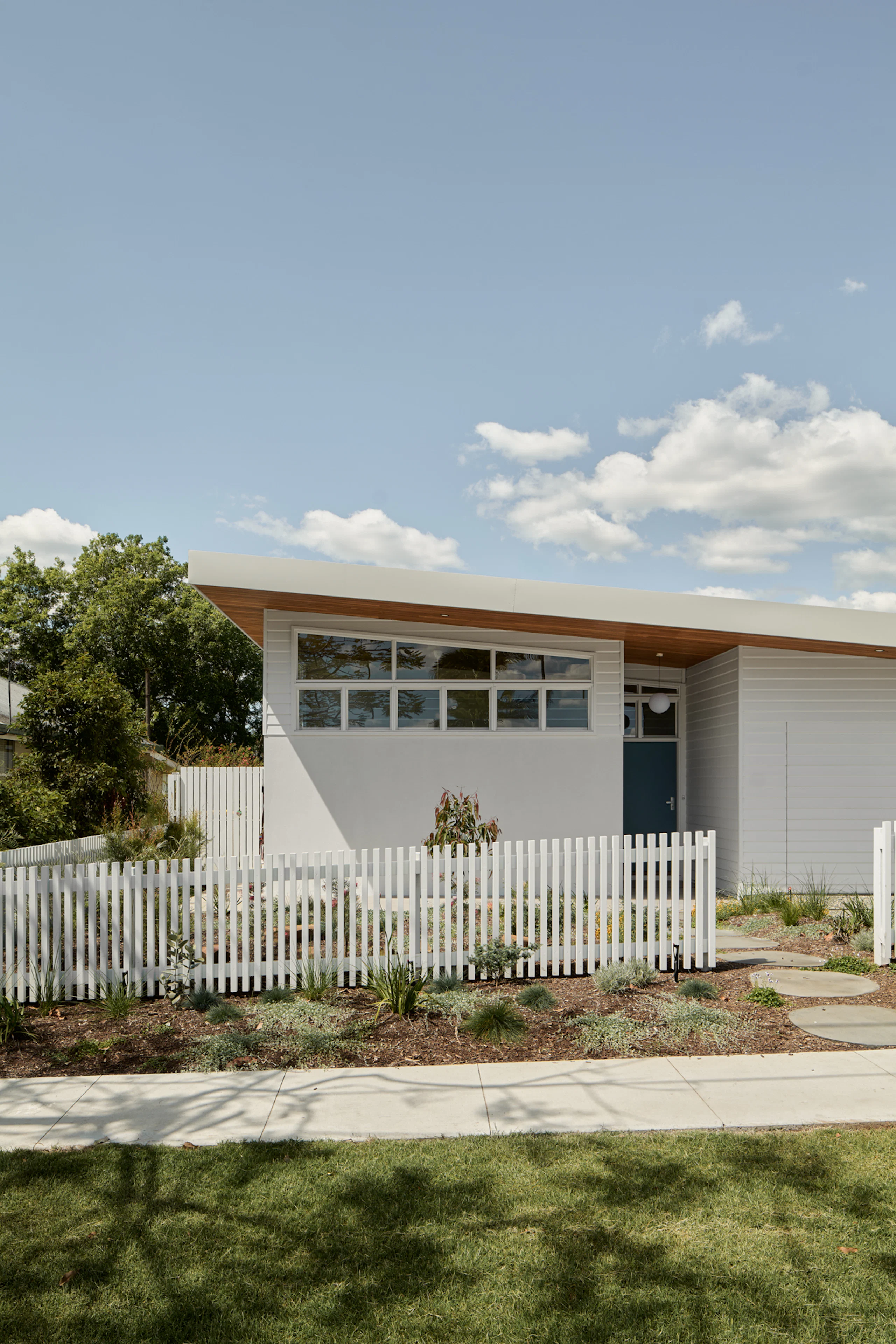 Yeronga Haus 014 - Image 4