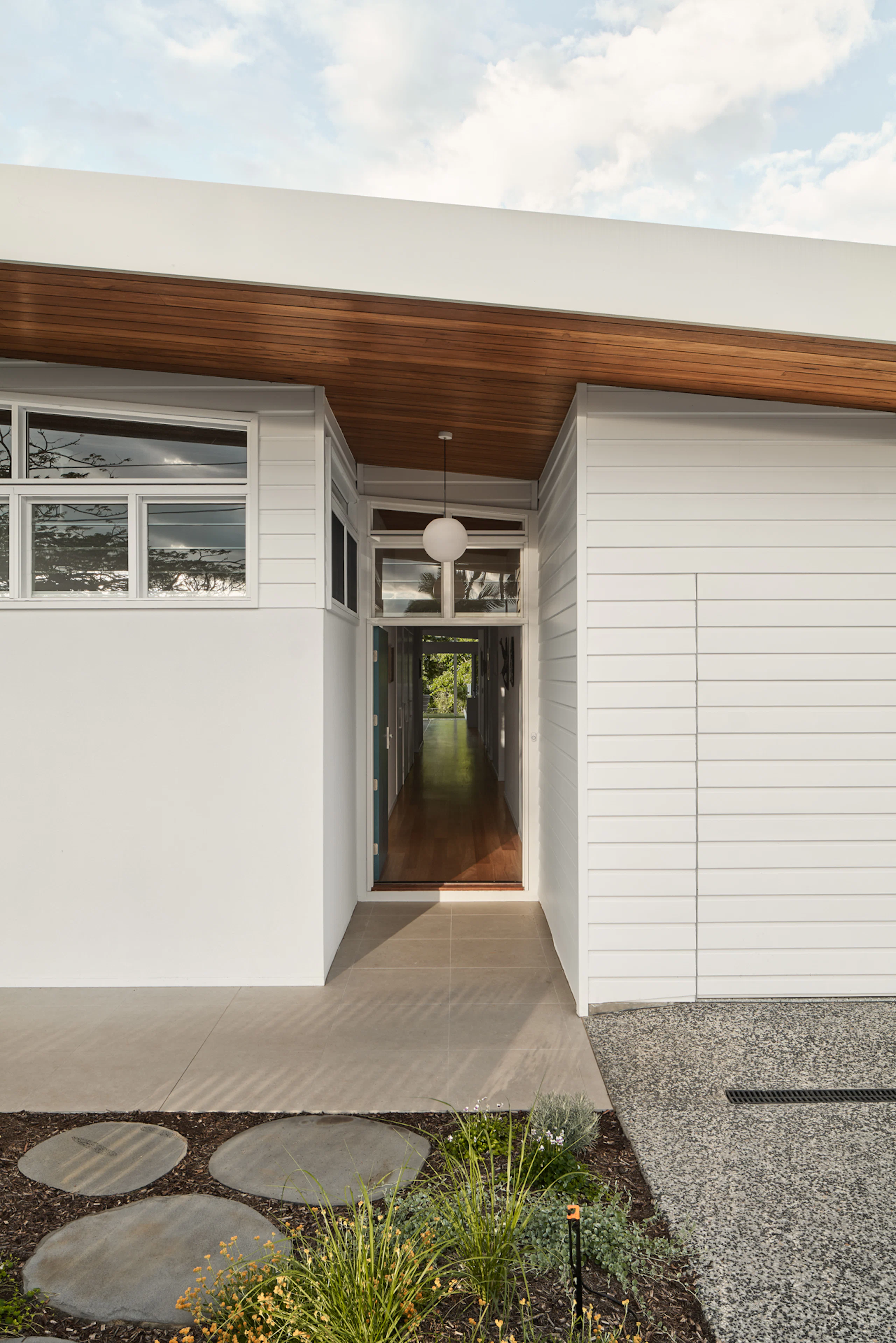 Yeronga Haus 014 - Image 5