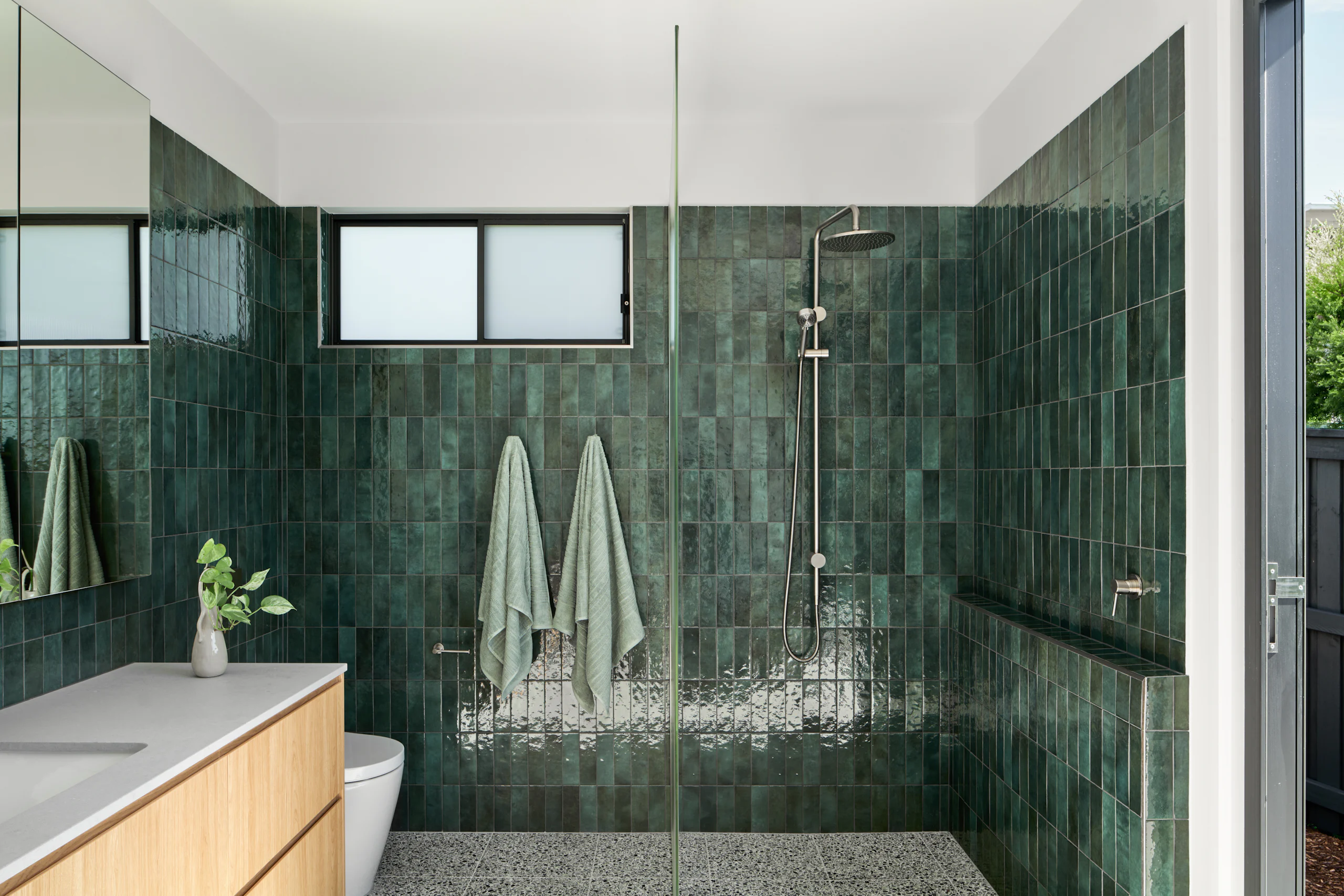 Mansfield Haus 028 - Image 6