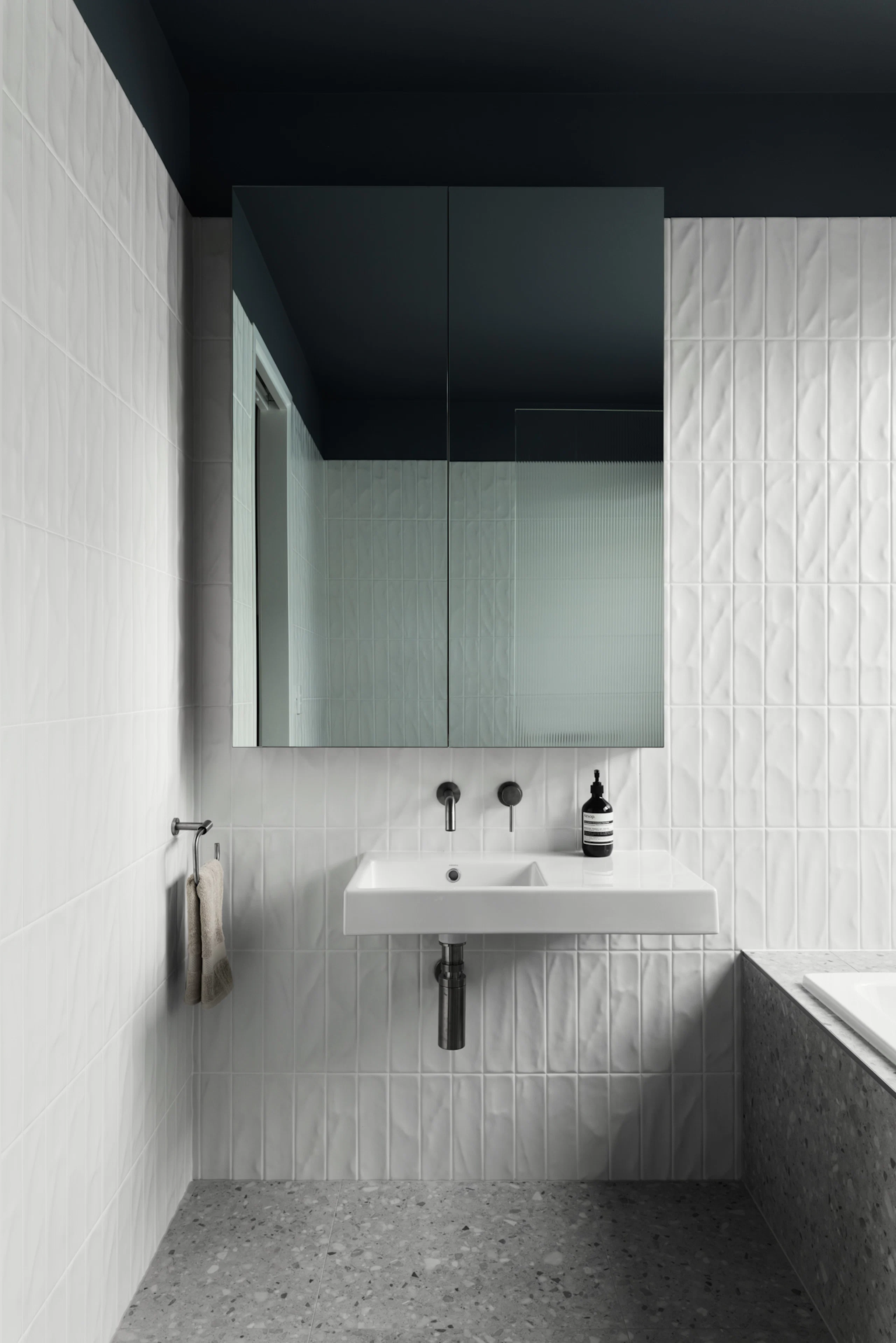 Mansfield Haus 028 - Image 14