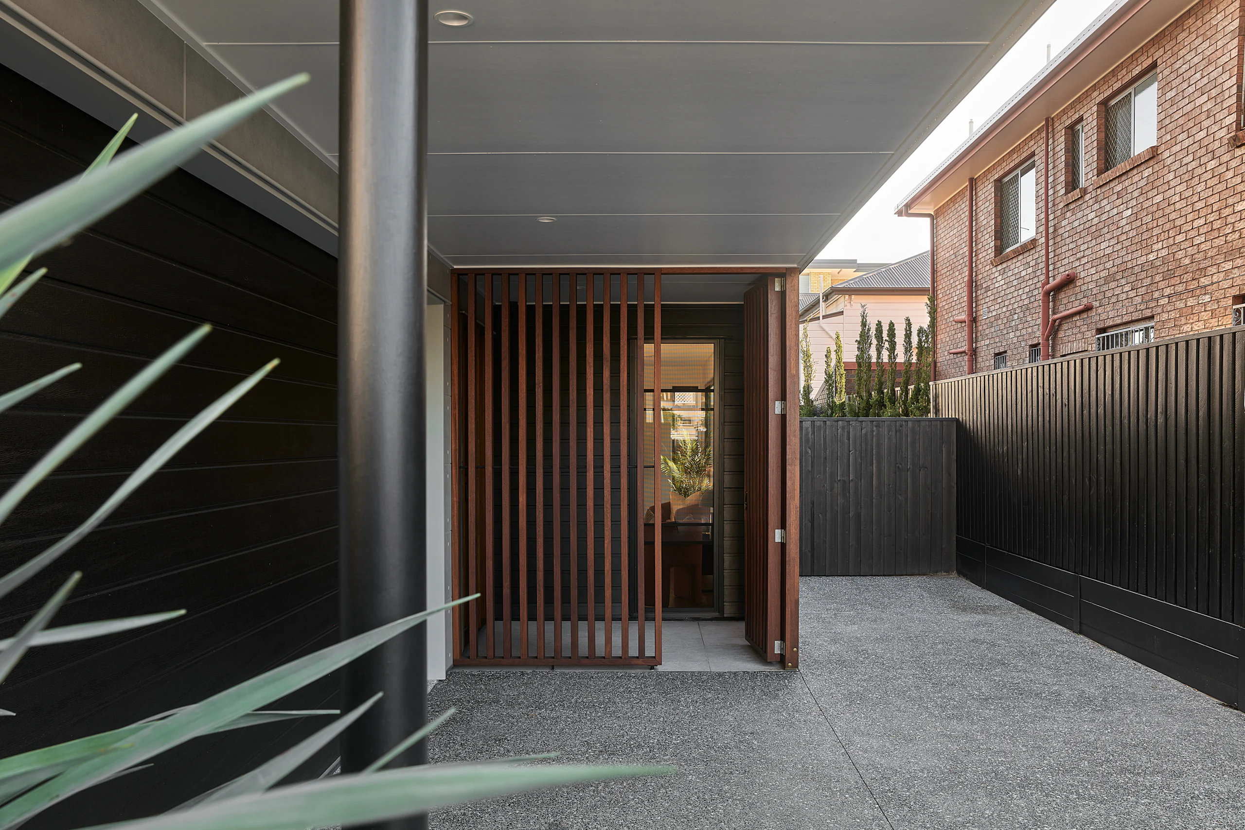 New Farm Haus 107 - Image 4
