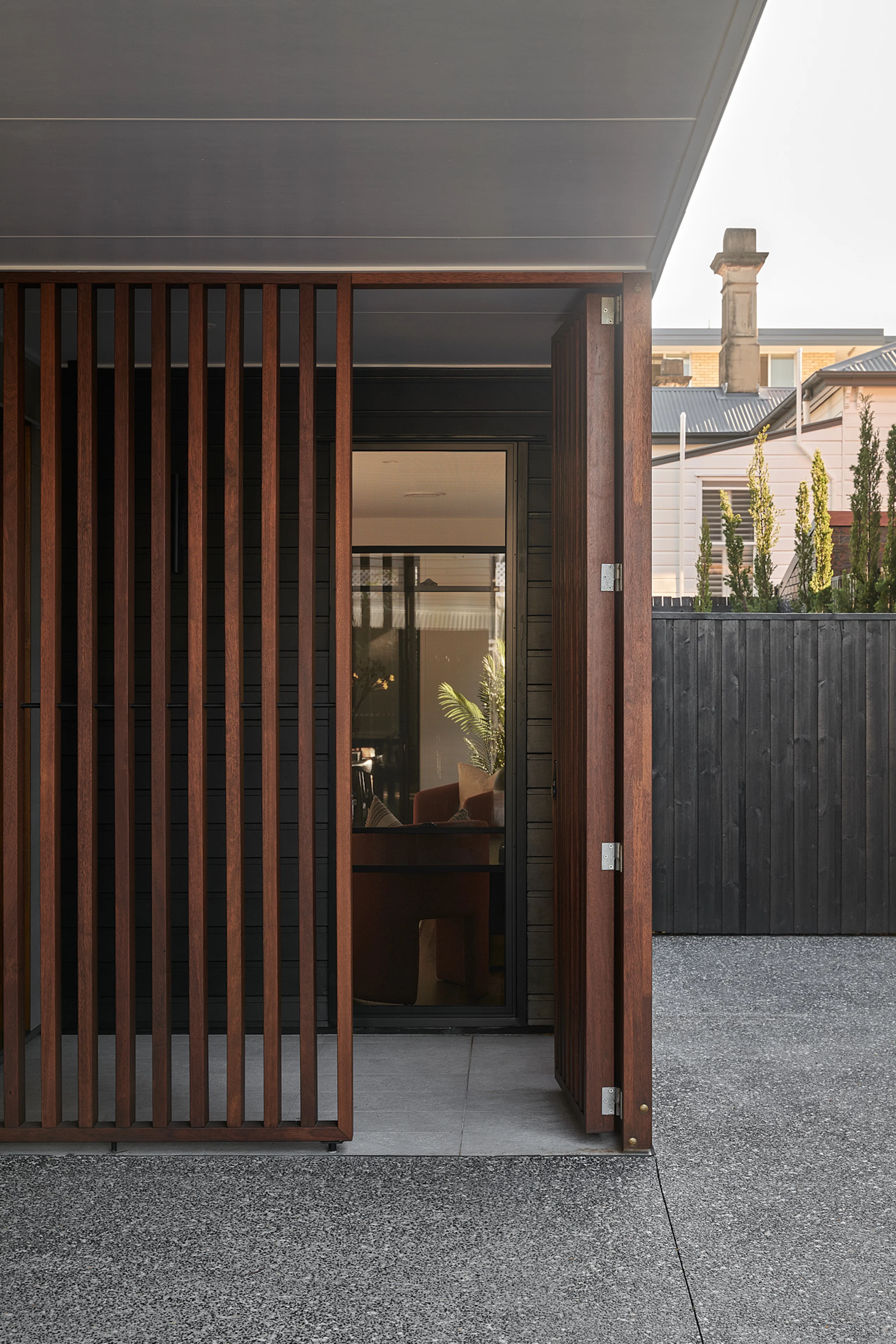 New Farm Haus 107 - Image 5