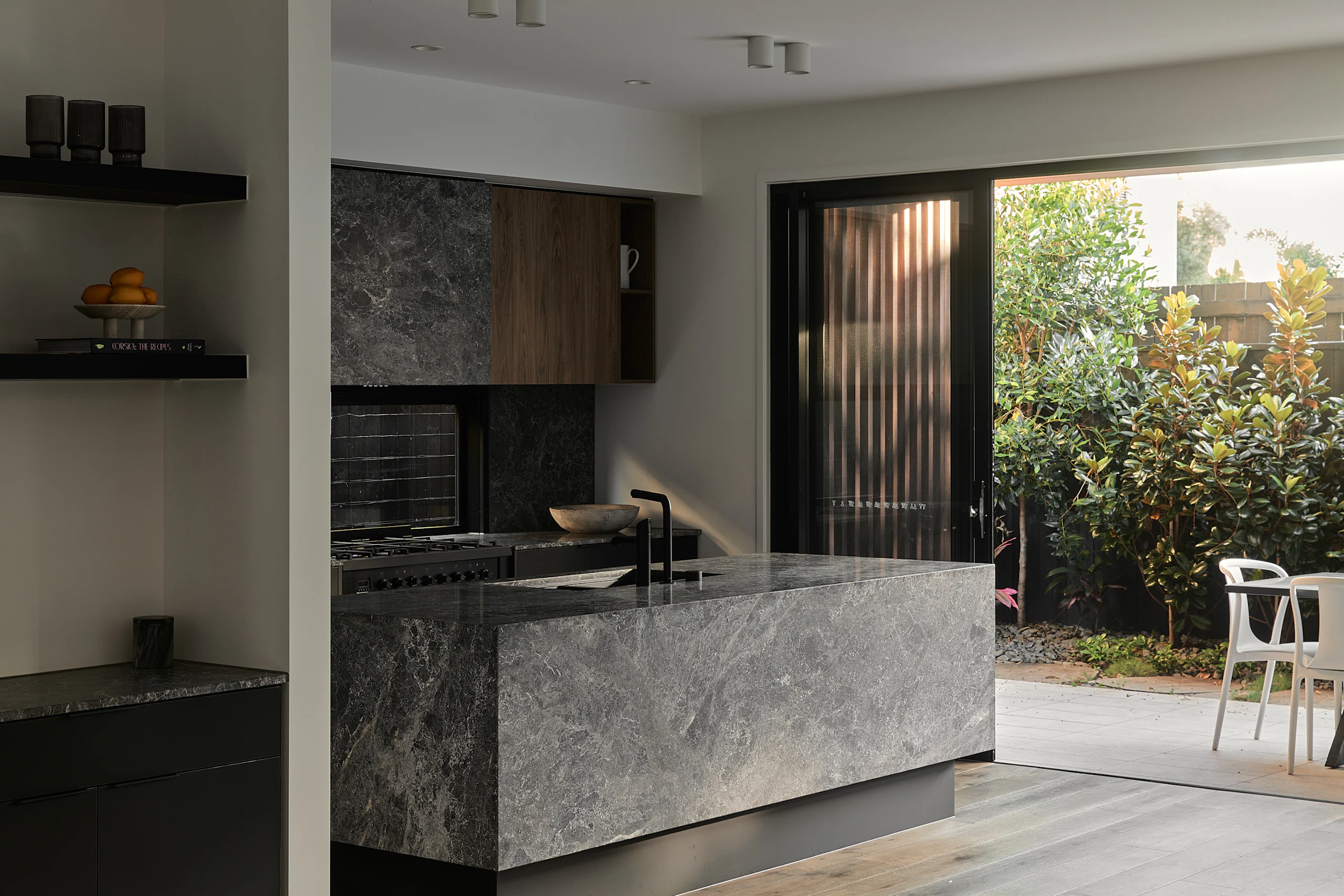 New Farm Haus 107 - Image 6