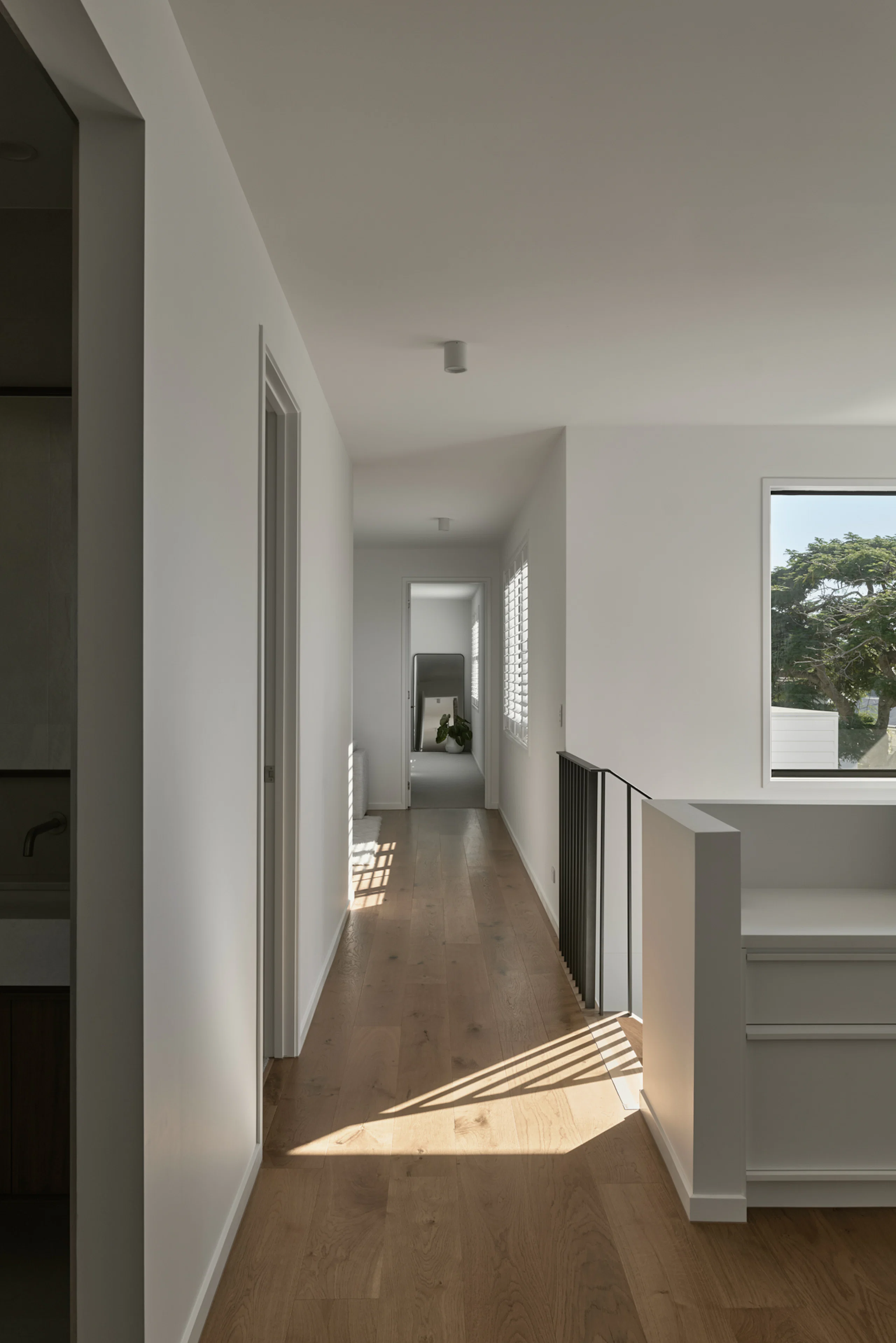 Wavell Heights 039 - Image 12