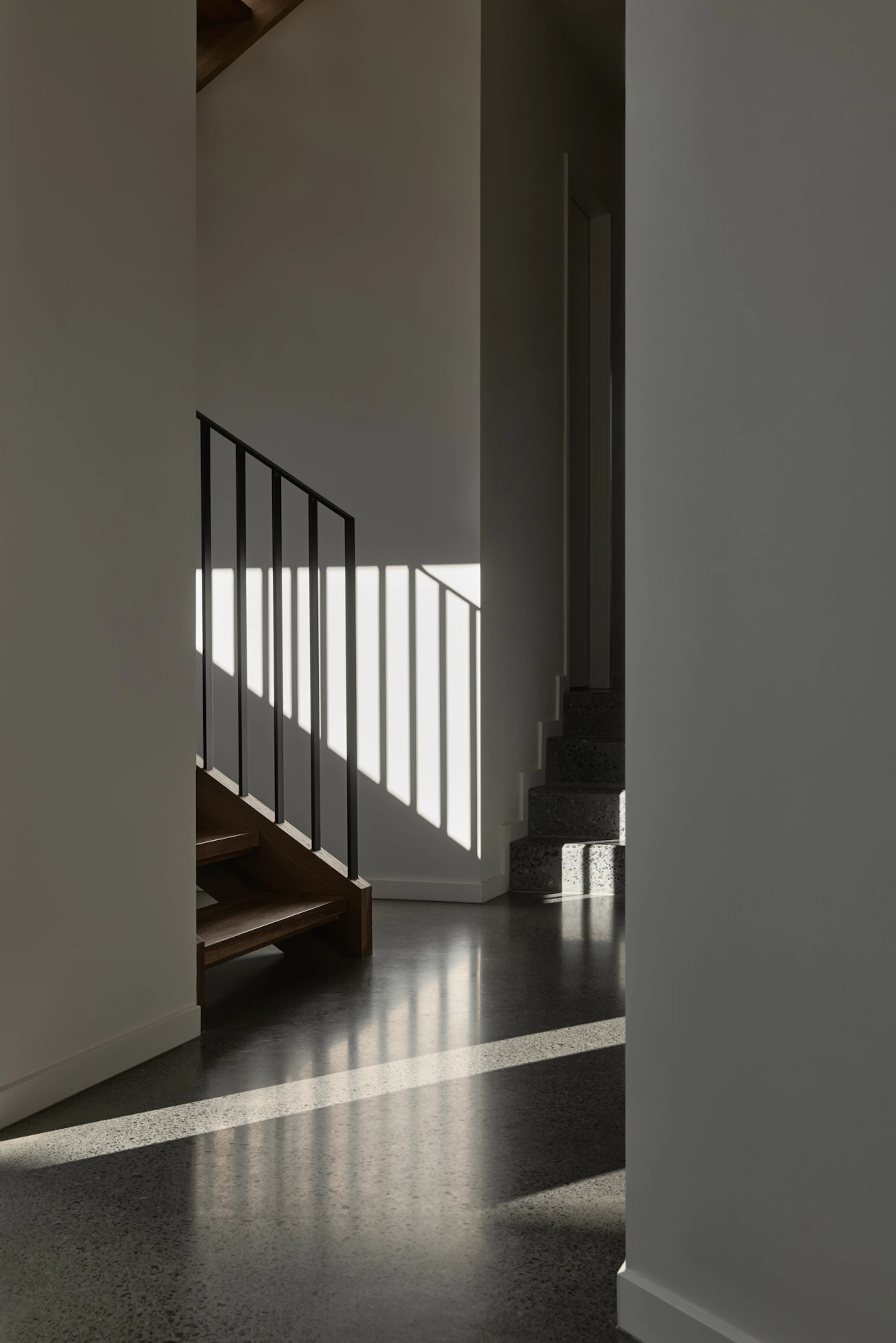 Wavell Heights 039 - Image 7