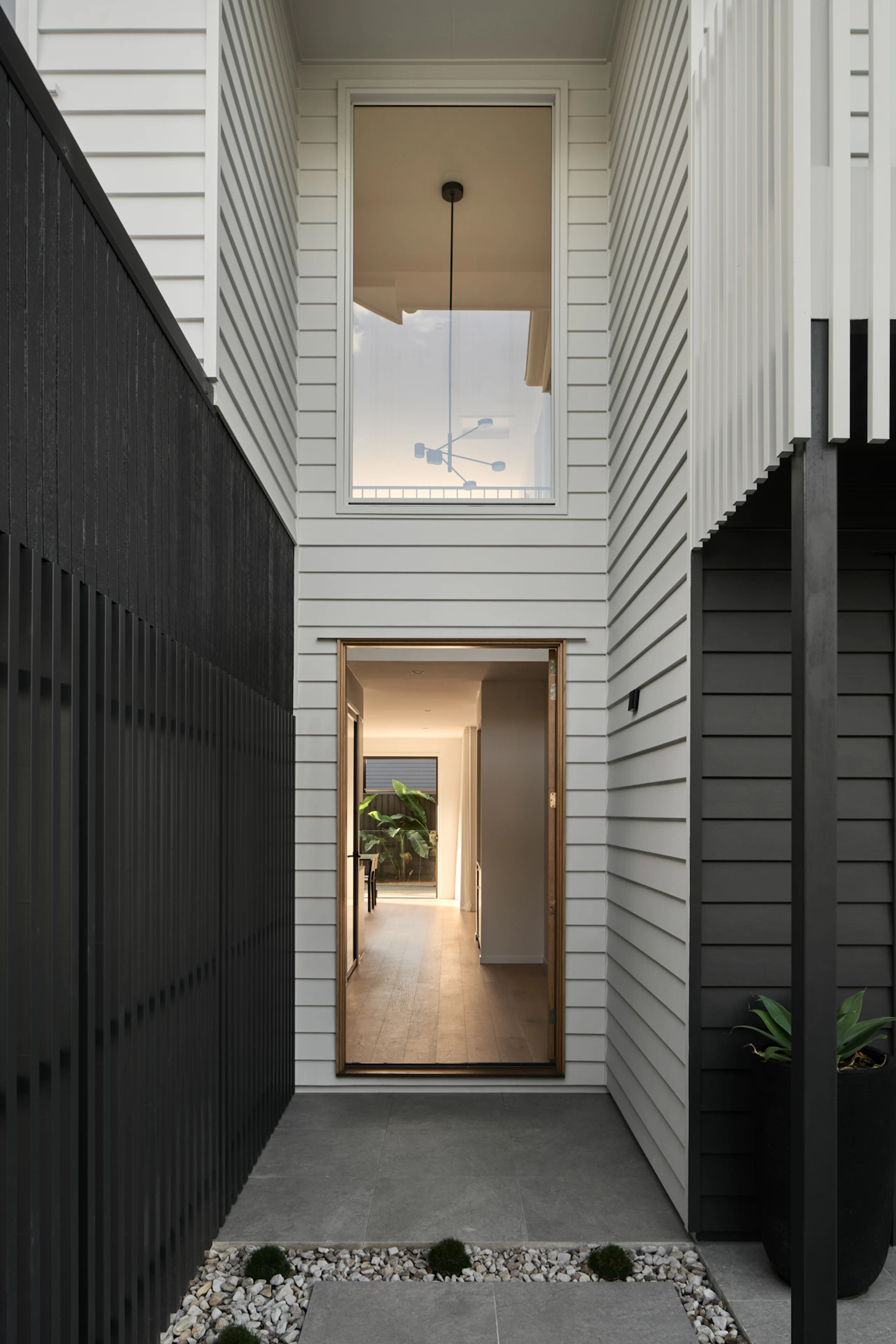 Hendra Haus 023 - Image 3