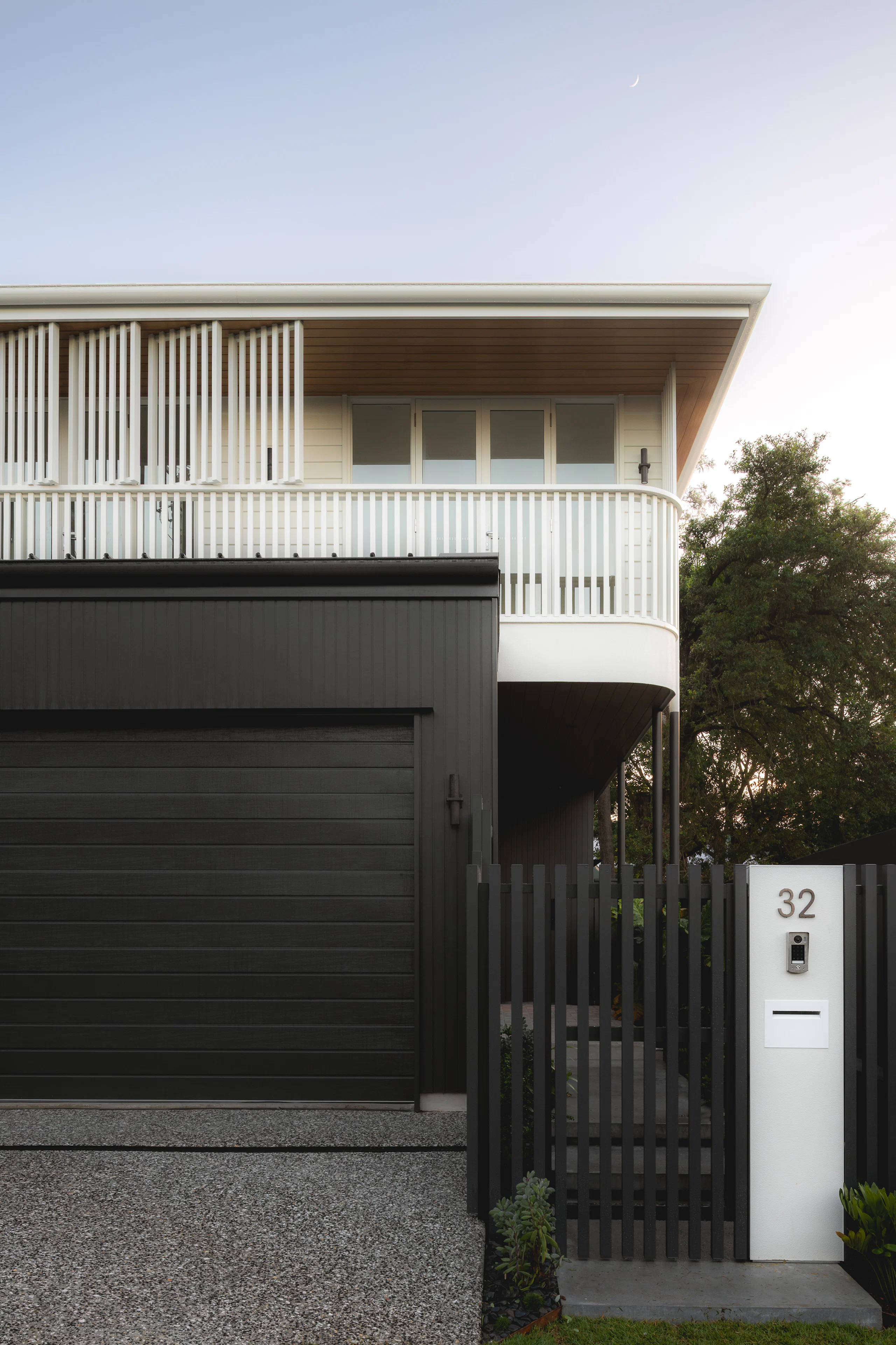 Red Hill Haus 032 - Image 3