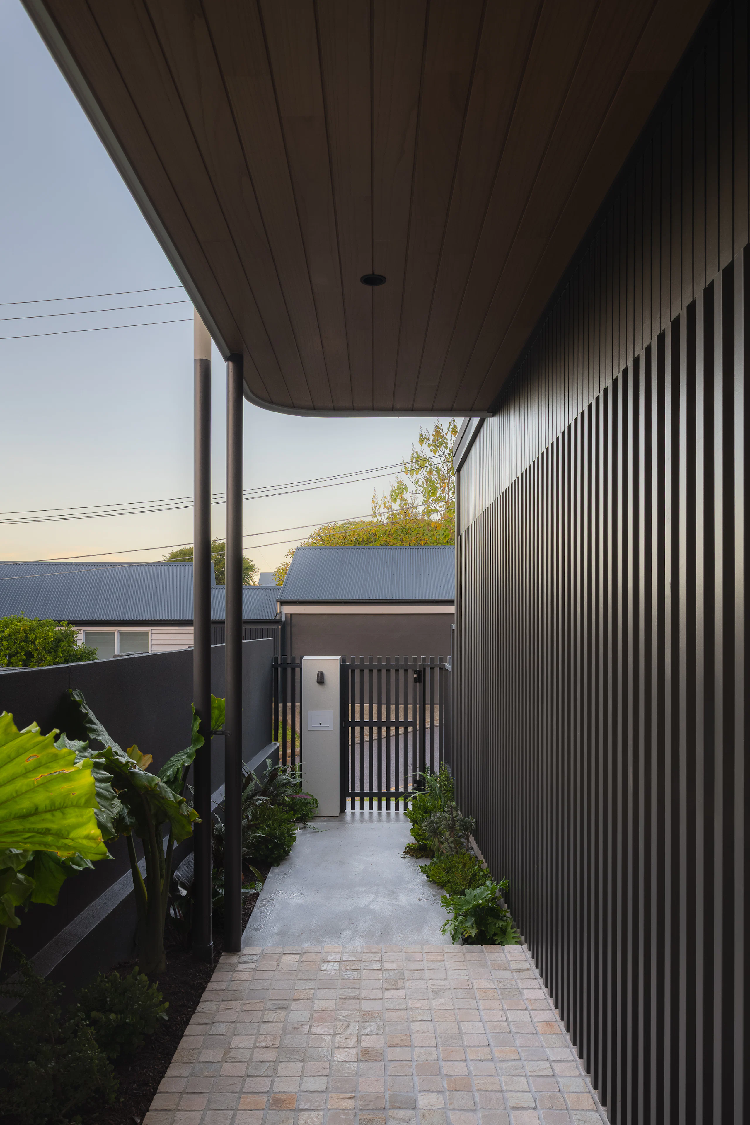 Red Hill Haus 032 - Image 5