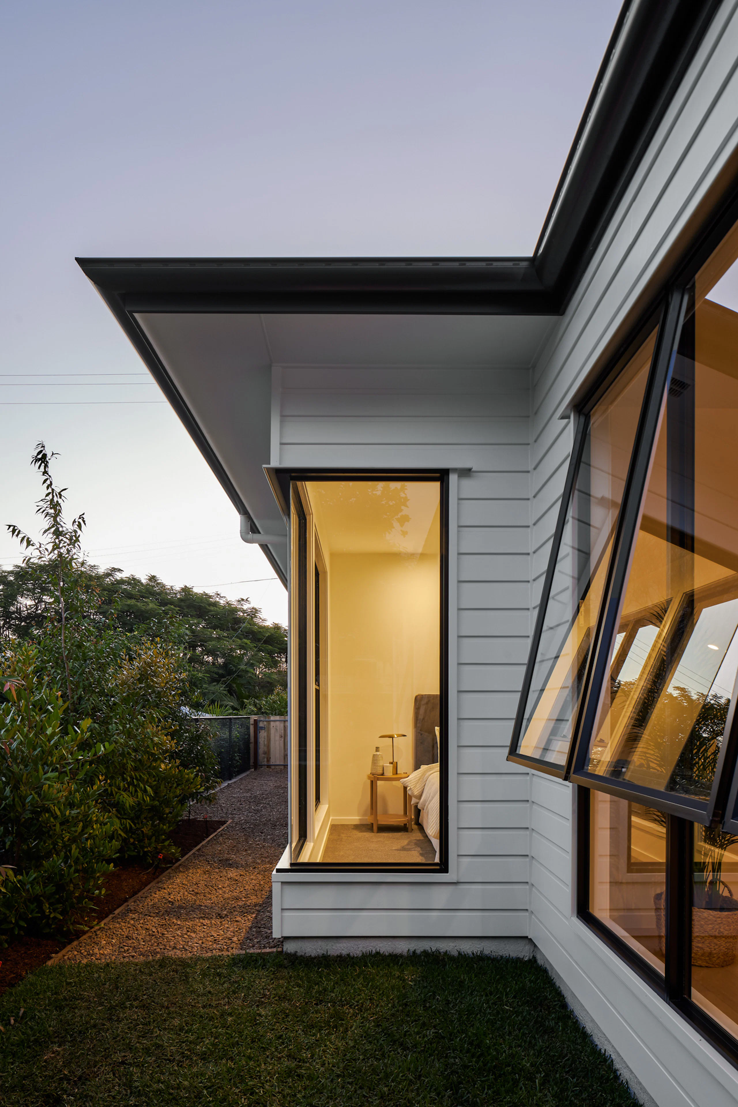 Sherwood Haus 088 - Image 11